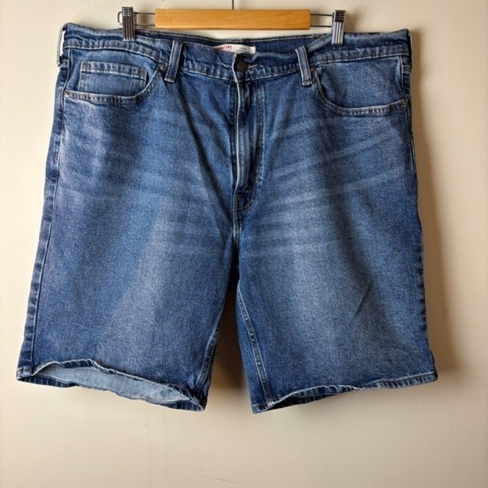 Mens 40 Signature Levi's Classic Fit Denim Bermuda Shorts Blue High Rise Comfort